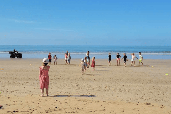 images/establishments/la-paree-du-jonc/enfants/club-enfant-plage.png#joomlaImage://local-images/establishments/la-paree-du-jonc/enfants/club-enfant-plage.png?width=600&height=400