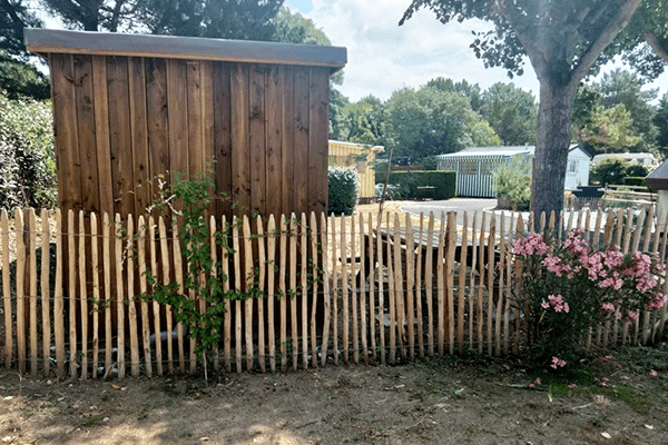 Camping La Parée du Jonc emplacement Premium