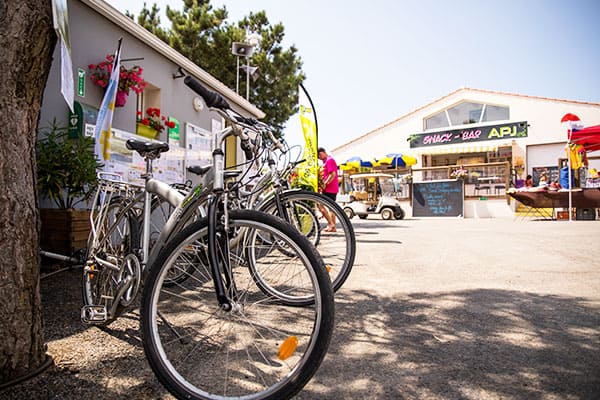 Camping La Parée du Jonc location vélos