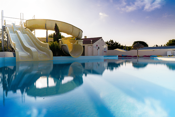 images/establishments/la-paree-du-jonc/piscines/2-paree-du-jonc-espace-piscine-aerien.jpg#joomlaImage://local-images/establishments/la-paree-du-jonc/piscines/2-paree-du-jonc-espace-piscine-aerien.jpg?width=600&height=400